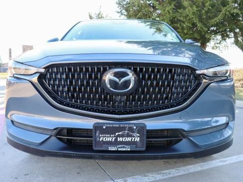 Used 2021 MAZDA CX-5 Carbon Edition image 2