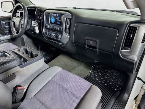 Used 2017 Chevrolet Silverado 1500 LT w/ All Star Edition AWD/4WD image 26