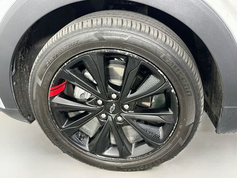 Used 2023 Chevrolet Bolt EUV LT w/ Convenience Package FWD image 31