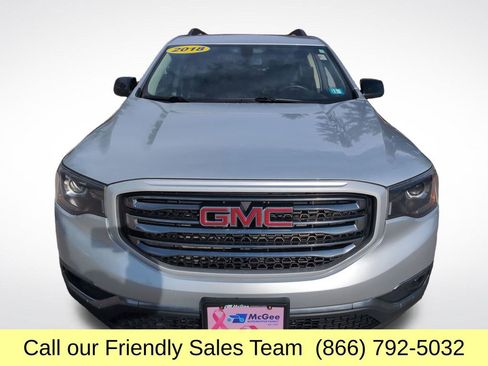 Used 2018 GMC Acadia SLE w/ Driver Alert Package I image 9