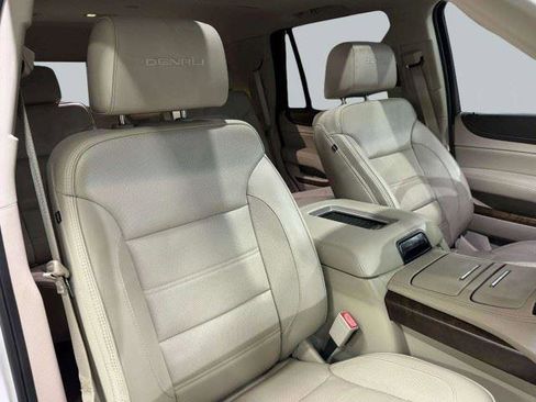 Used 2019 GMC Yukon Denali w/ Denali Ultimate Package AWD/4WD image 76