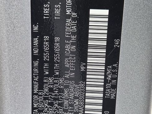 Used 2025 Toyota Grand Highlander FWD image 33