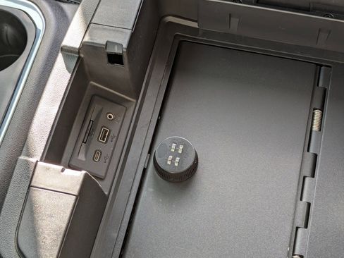 Used 2021 GMC Sierra 2500 Denali w/ Denali Ultimate Package image 27