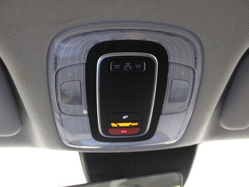 Used 2024 Hyundai Elantra SEL FWD image 32