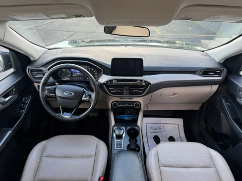 Used 2021 Ford Escape SEL AWD/4WD image 18