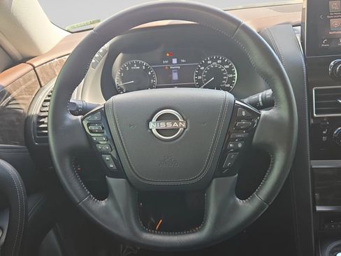 Used 2023 Nissan Armada Platinum RWD image 22