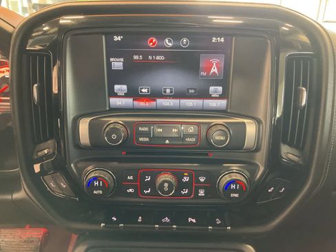 Used 2014 GMC Sierra 1500 SLT w/ SLT Preferred Package image 19