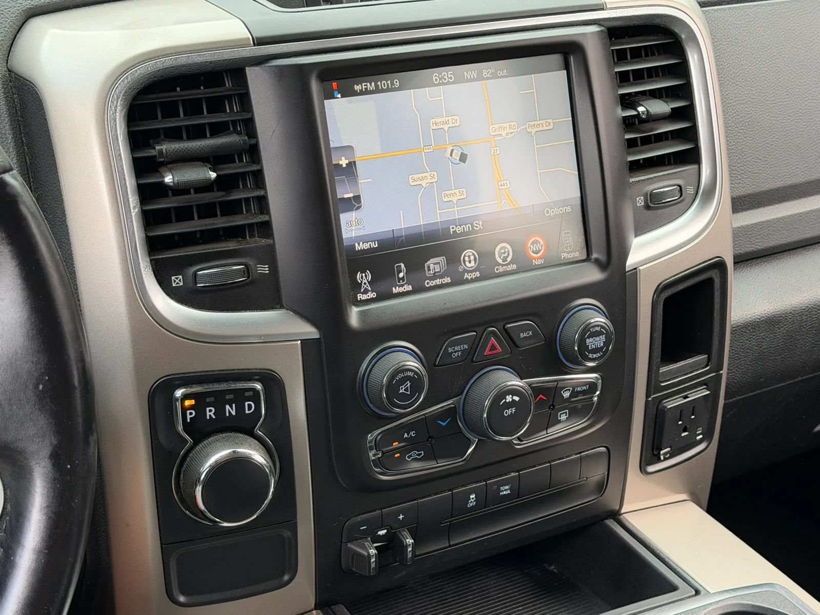Used 2014 RAM 1500 Outdoorsman RWD image 19