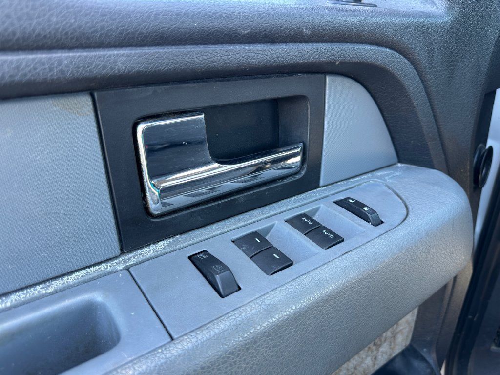 Used 2013 Ford F150 STX w/ Mid Equipment Group AWD/4WD image 17