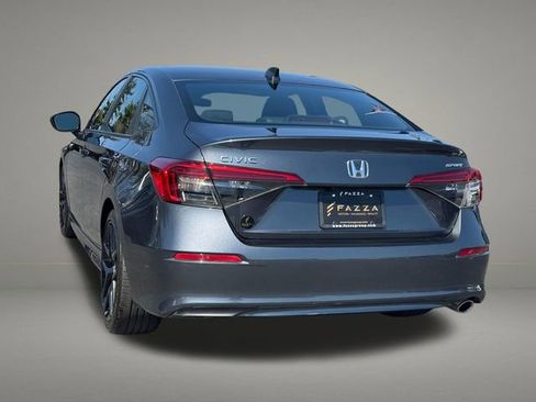 Used 2022 Honda Civic Sport image 3