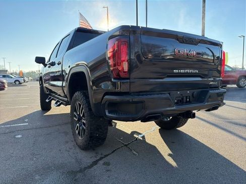 Used 2024 GMC Sierra 1500 AT4 w/ AT4 Premium Package image 6
