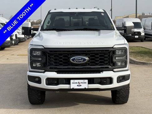 Used 2023 Ford F250 Lariat w/ Tremor Off-Road Package image 9