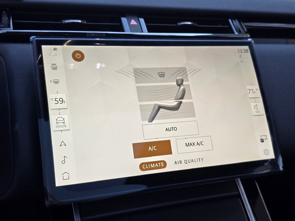 New 2026 Land Rover Range Rover Velar S AWD/4WD image 24