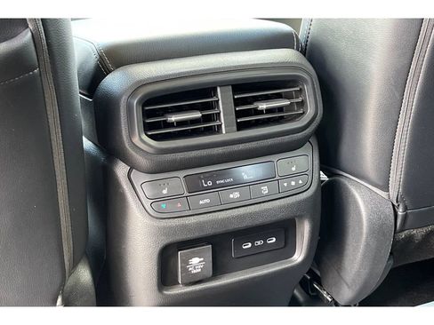 Certified 2025 Honda Pilot Elite image 43