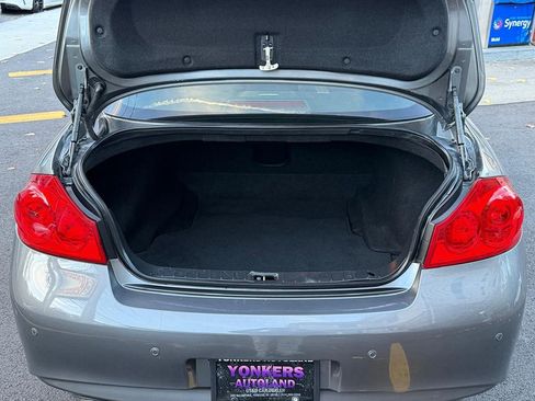 Used 2013 INFINITI G37 x w/ Premium Pkg image 18