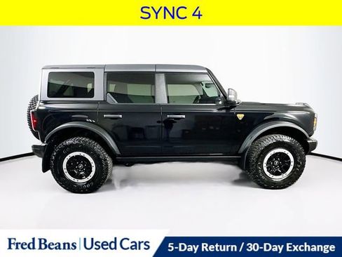 Certified 2023 Ford Bronco Badlands w/ Sasquatch Package image 10