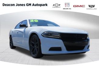 Used 2020 Dodge Charger SXT w/ Blacktop Package image 1