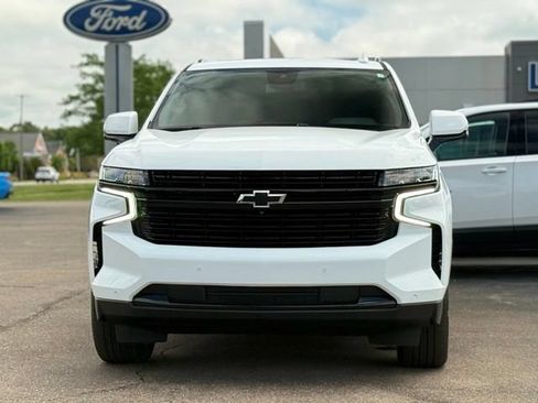 Used 2023 Chevrolet Tahoe RST w/ Luxury Package AWD/4WD image 35