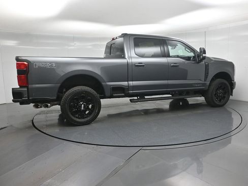 New 2026 Ford F250 Lariat w/ Black Appearance Package image 25