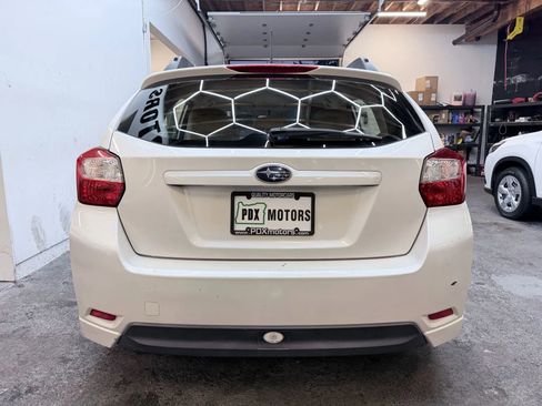 Used 2012 Subaru Impreza 2.0i Sport Premium image 7