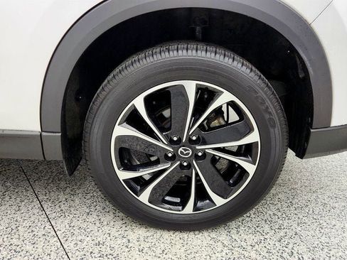 Used 2023 MAZDA CX-5 AWD 2.5 S w/ Premium Plus Pkg image 9