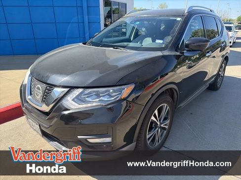 Used 2017 Nissan Rogue SL w/ SL Premium Package image 1