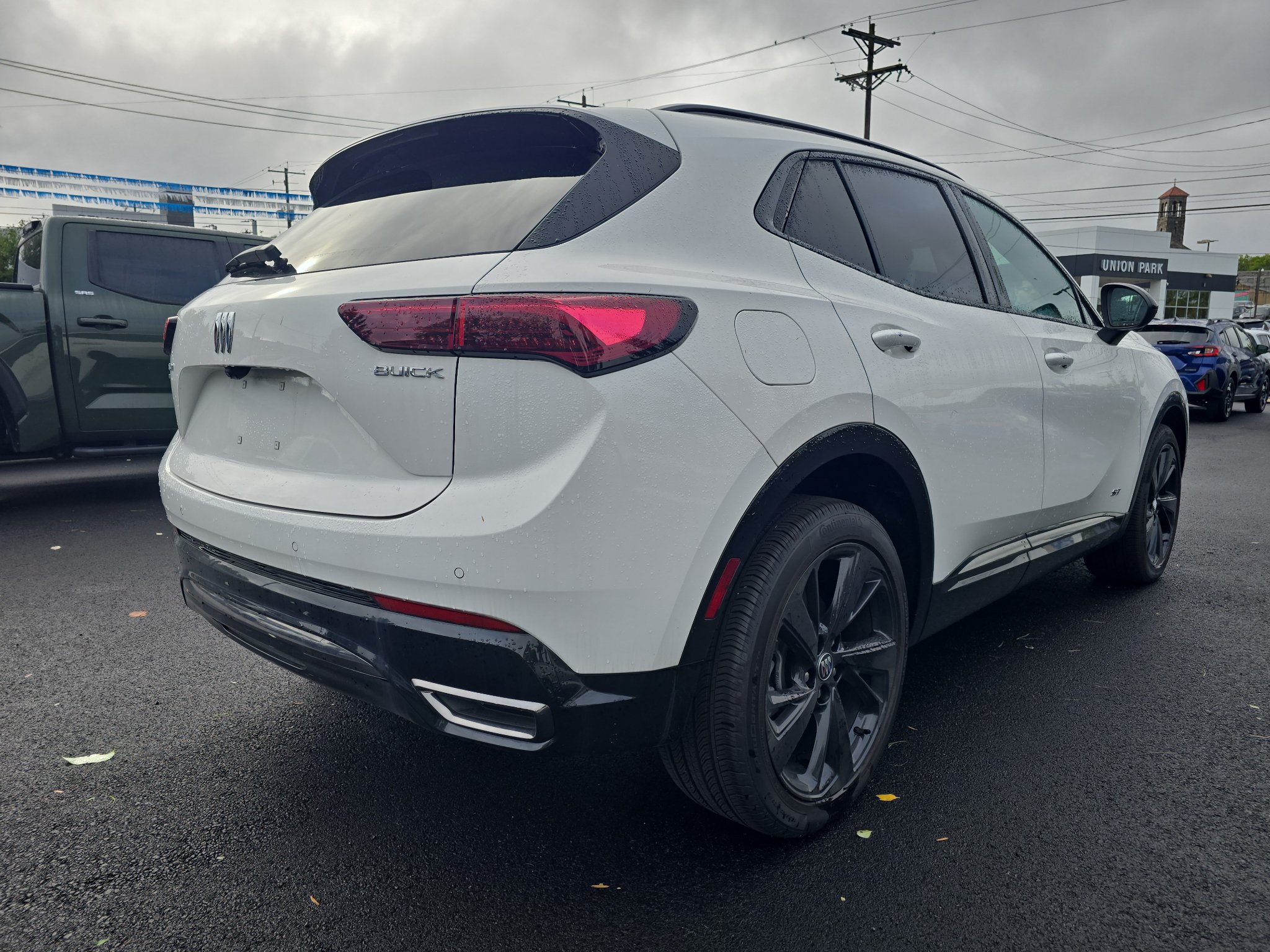 Used 2025 Buick Envision Sport Touring AWD/4WD image 4