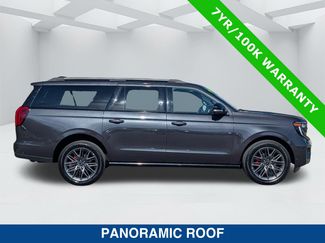Certified 2025 Ford Expedition Max Platinum w/ Stealth Performance Package AWD/4WD video 3