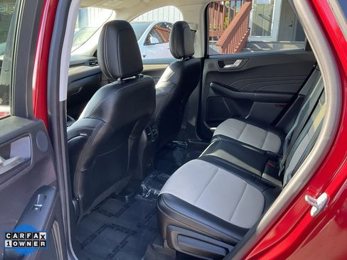 Used 2021 Ford Escape Titanium w/ Titanium Elite Package image 26