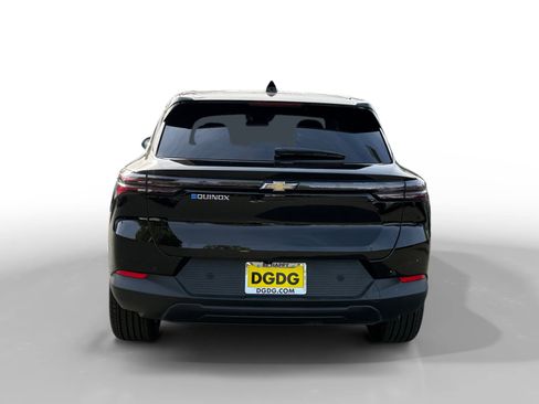 New 2026 Chevrolet Equinox EV LT image 4