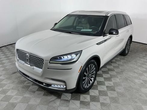 Used 2020 Lincoln Aviator Reserve w/ Equipment Group 201A RWD image 2