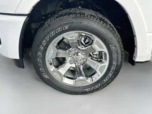 New 2026 RAM 1500 Big Horn AWD/4WD image 17