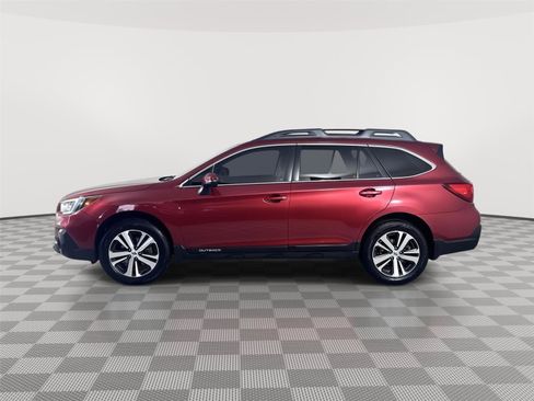Used 2019 Subaru Outback 2.5i Limited w/ Popular Package #2 AWD/4WD image 4