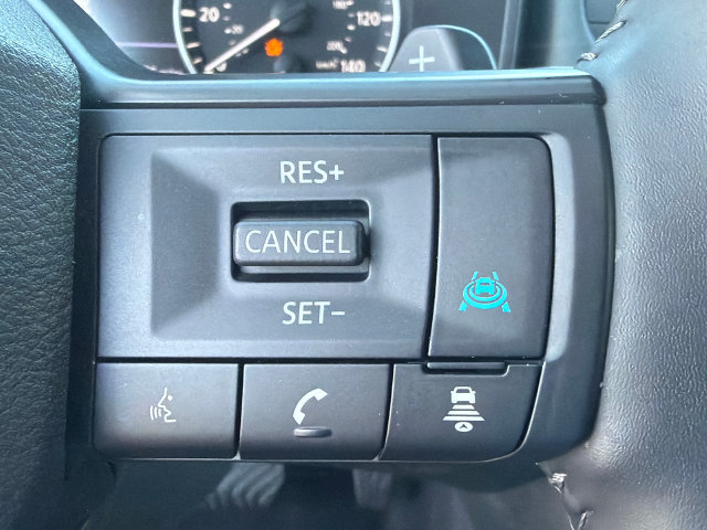Used 2026 Nissan Rogue SV FWD image 27