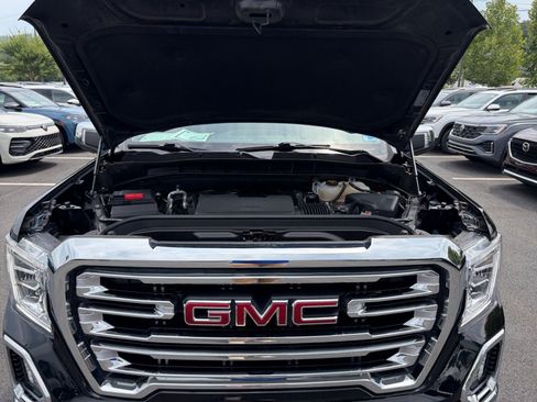 Used 2022 GMC Sierra 1500 SLT w/ SLT Premium Package AWD/4WD image 16