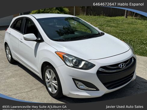 Used 2015 Hyundai Elantra GT FWD image 1