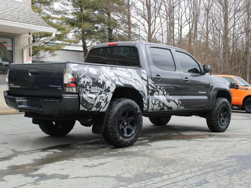 Used 2011 Toyota Tacoma PreRunner w/ TRD Sport Pkg w/JBL Audio image 6