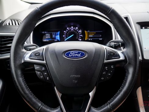 Used 2019 Ford Edge SEL w/ Equipment Group 201A image 26