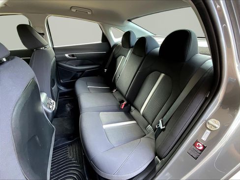 Used 2021 Hyundai Sonata SEL FWD image 21