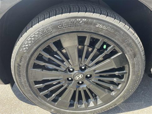 New 2025 Hyundai Santa Fe Calligraphy image 8