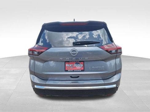 Certified 2024 Nissan Rogue Platinum AWD/4WD image 7