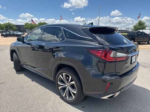 Used 2018 Lexus RX 350 FWD w/ Premium Package image 2