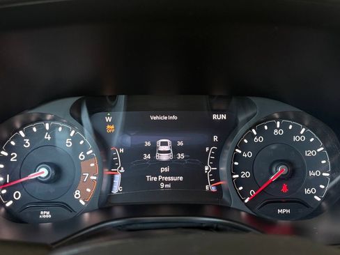 New 2026 Jeep Compass Latitude AWD/4WD image 22