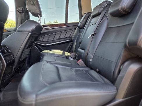 Used 2014 Mercedes-Benz GL 450 4MATIC image 48