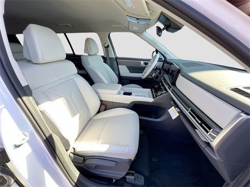 New 2025 Hyundai Santa Fe SEL image 29