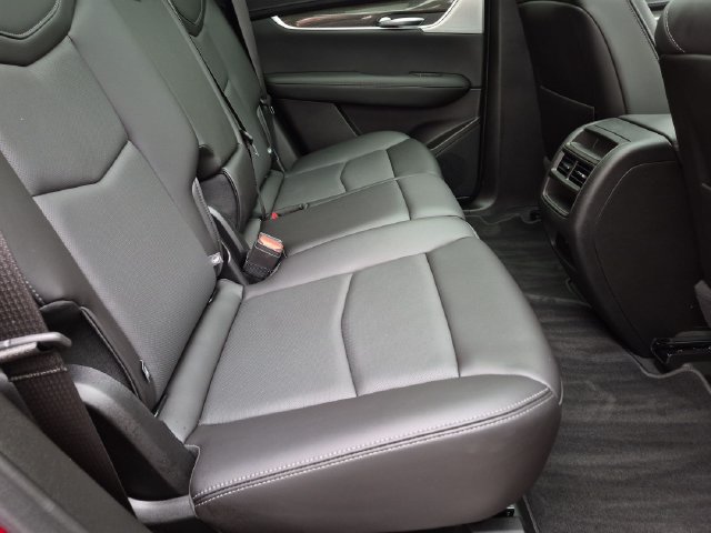 Used 2024 Cadillac XT5 Sportv AWD/4WD image 25