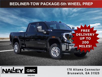 New 2026 GMC Sierra 2500 Pro w/ 1SA Pro Safety Plus Package