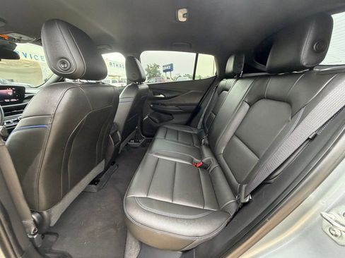 Used 2025 Buick Envista Sport Touring FWD image 14