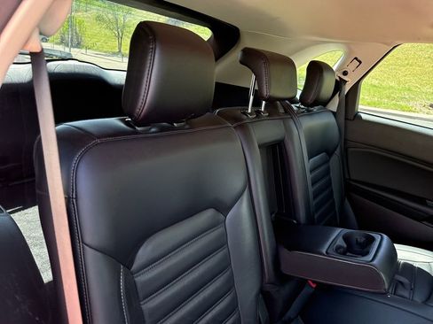 Certified 2024 Ford Edge SEL AWD/4WD image 25