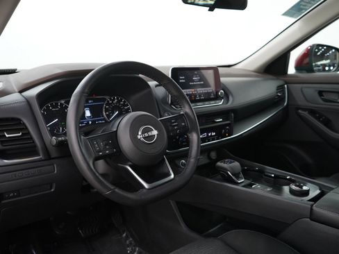Used 2022 Nissan Rogue S AWD/4WD image 26